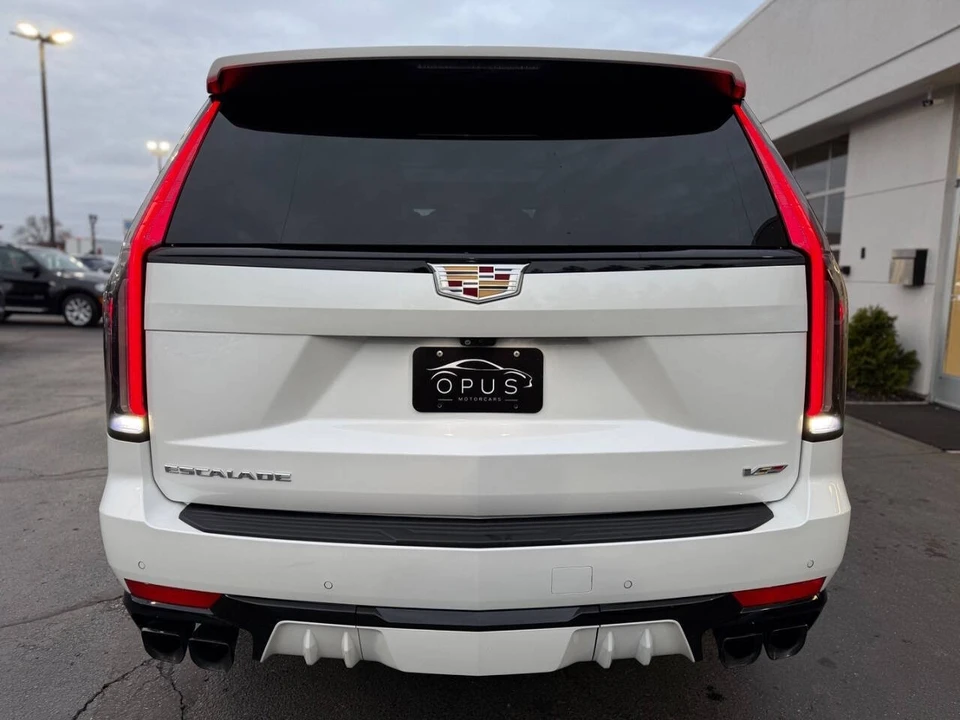2023 Cadillac Escalade 5th Gen - Image 4 of 21
