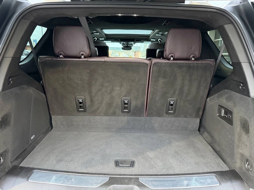 2023 Cadillac Escalade 5th Gen - Image 16 of 21