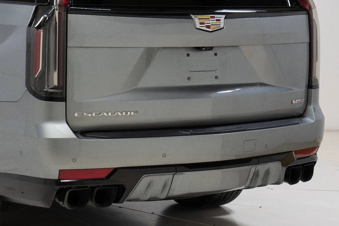 2023 Cadillac Escalade 5th Gen - Image 12 of 12