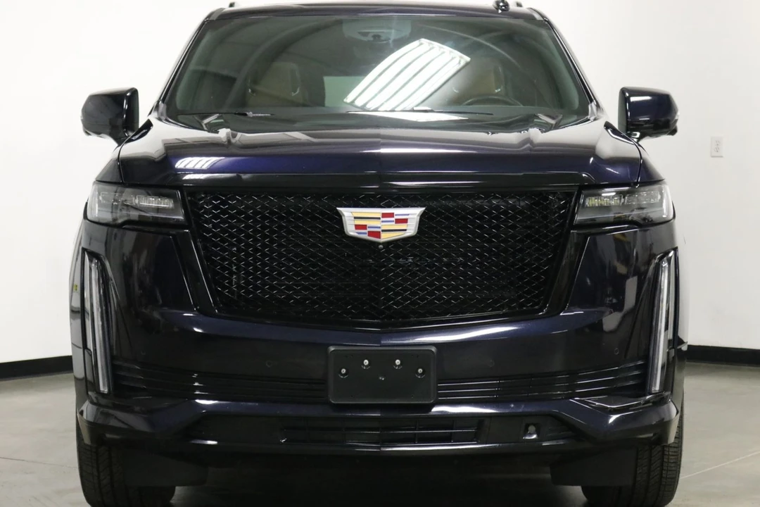 2023 Cadillac Escalade 5th Gen - Image 3 of 12
