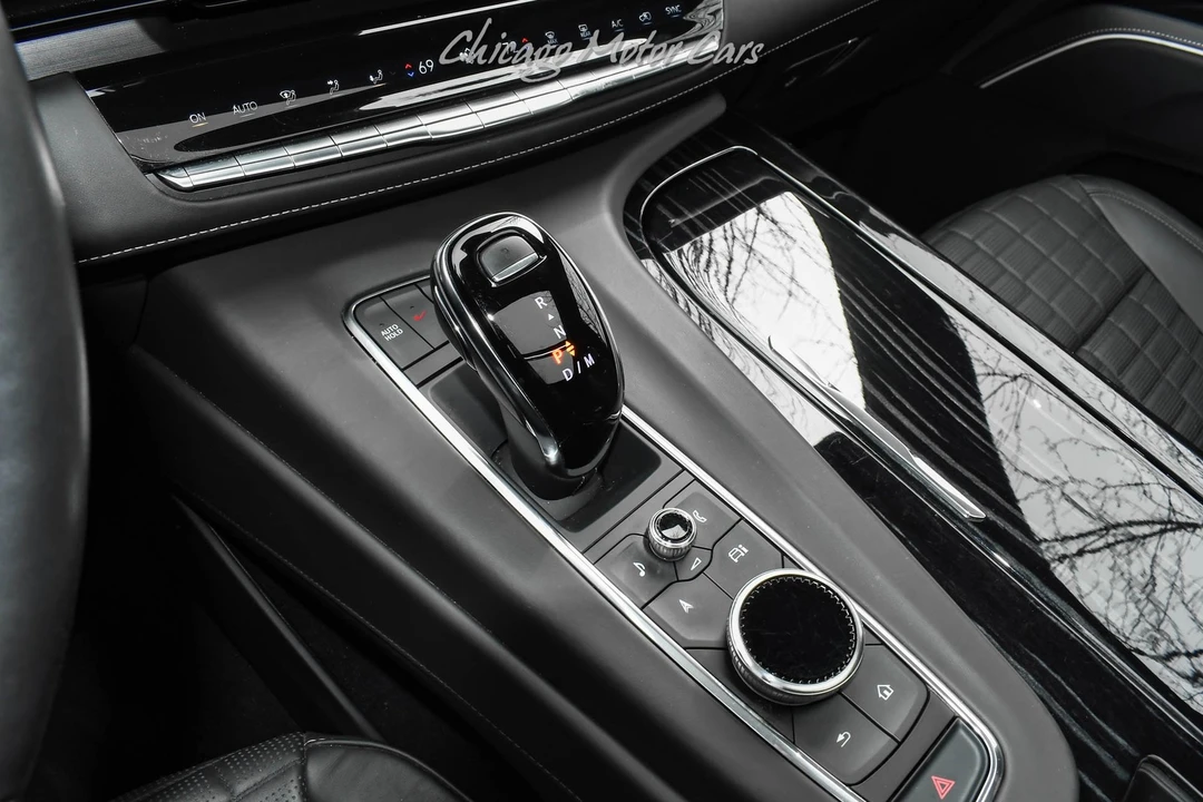 2023 Cadillac Escalade 5th Gen - Image 21 of 21