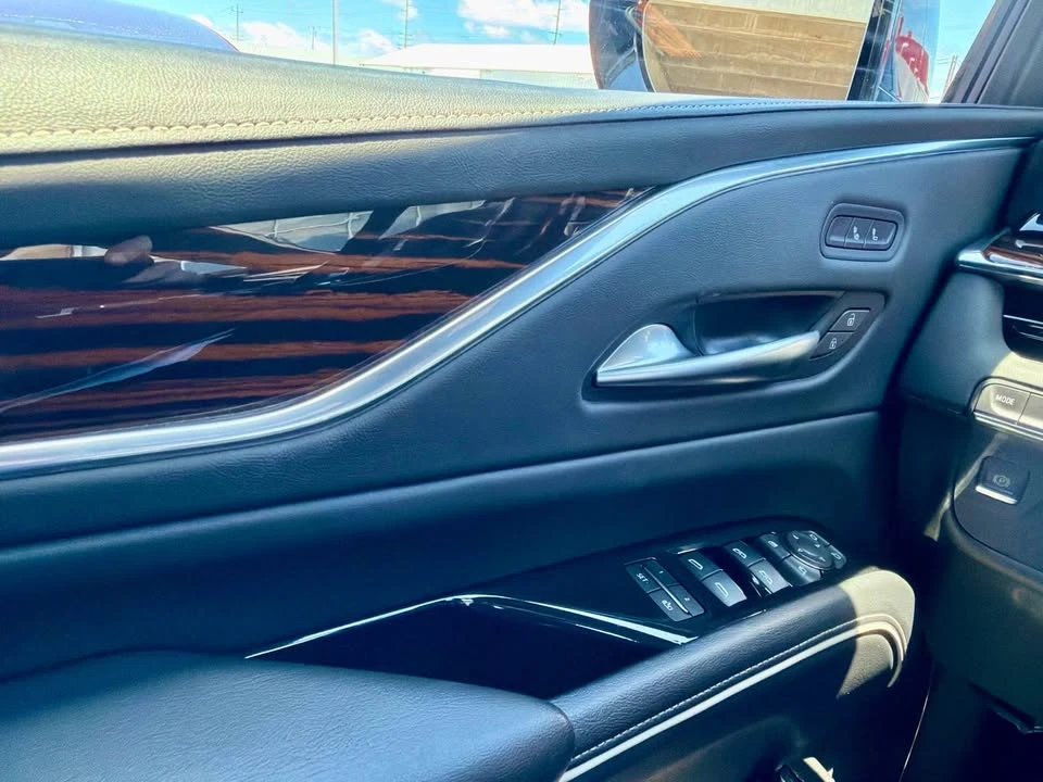 2023 Cadillac Escalade 5th Gen - Image 11 of 11