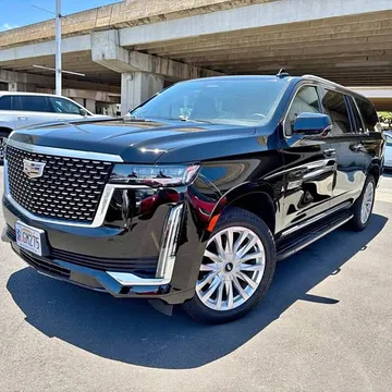 2023 Cadillac Escalade ESV Luxury