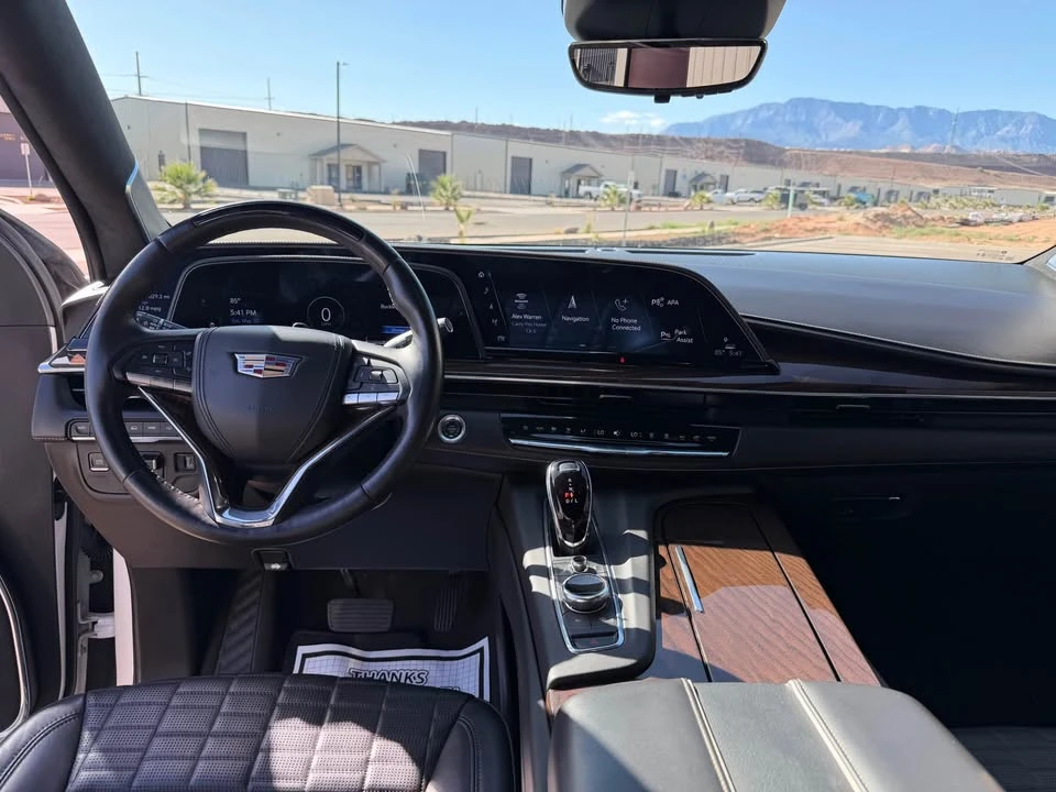 2023 Cadillac Escalade 5th Gen - Image 11 of 16