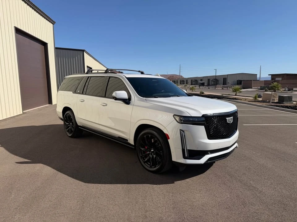 2023 Cadillac Escalade 5th Gen - Image 5 of 16