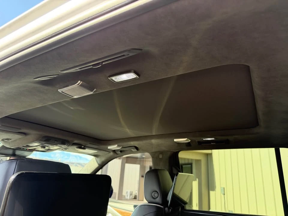 2023 Cadillac Escalade 5th Gen - Image 12 of 16
