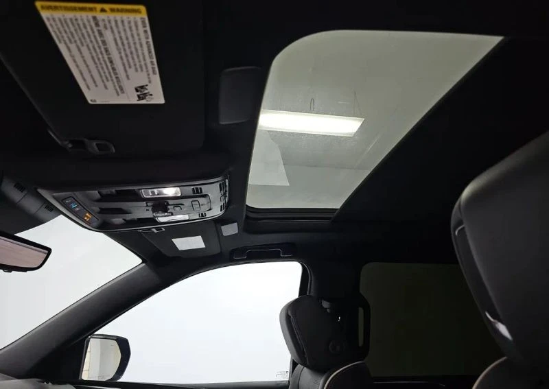 2023 Cadillac Escalade 5th Gen - Image 4 of 9