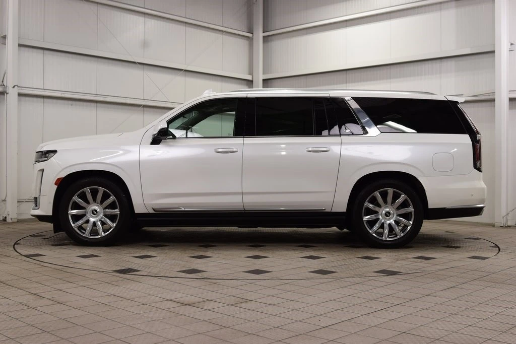 2023 Cadillac Escalade 5th Gen - Image 4 of 12