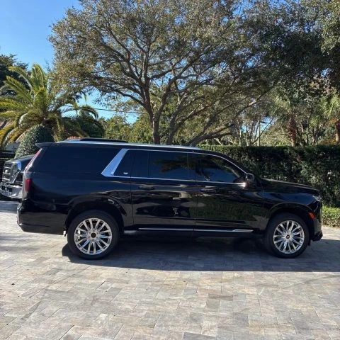 2023 Cadillac Escalade 5th Gen - Image 7 of 11