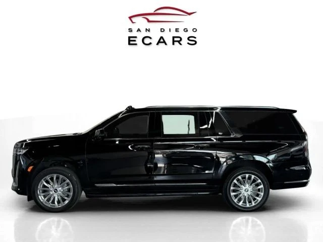 2023 Cadillac Escalade 5th Gen - Image 8 of 12