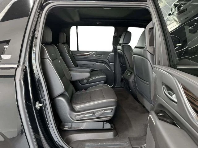 2023 Cadillac Escalade 5th Gen - Image 15 of 21