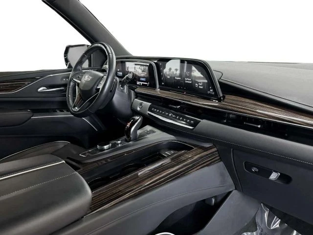 2023 Cadillac Escalade 5th Gen - Image 19 of 21
