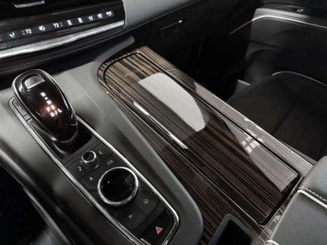 2023 Cadillac Escalade 5th Gen - Image 21 of 21