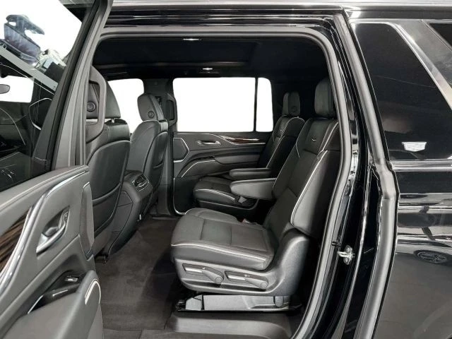2023 Cadillac Escalade 5th Gen - Image 14 of 21