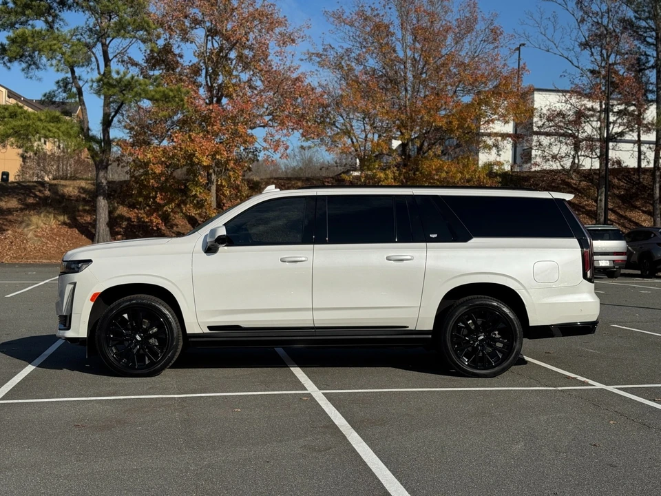 2023 Cadillac Escalade 5th Gen - Image 6 of 12