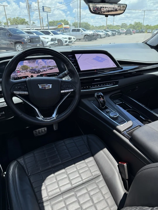 2023 Cadillac Escalade 5th Gen - Image 12 of 20