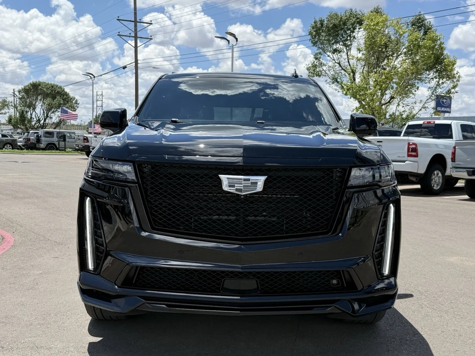2023 Cadillac Escalade 5th Gen - Image 2 of 20