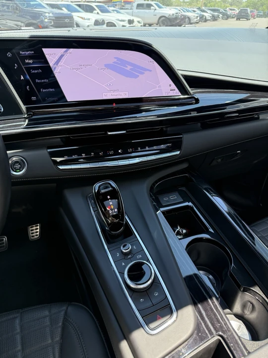 2023 Cadillac Escalade 5th Gen - Image 17 of 20