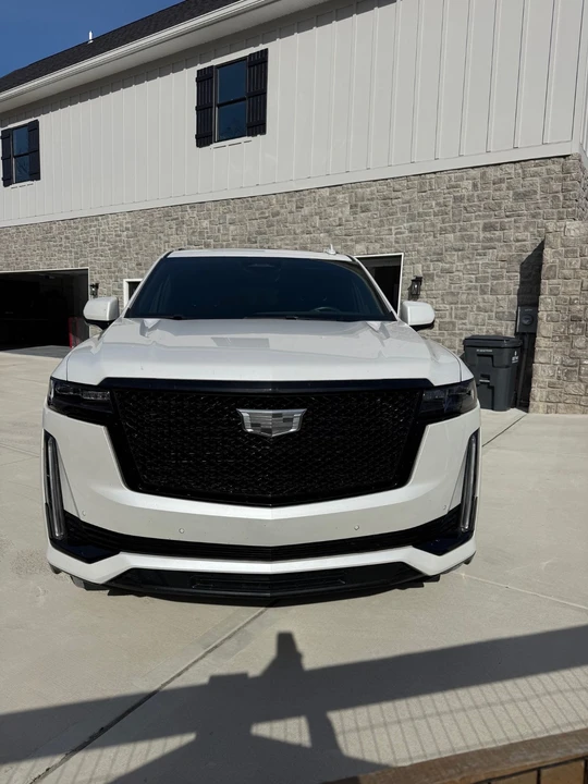 2023 Cadillac Escalade 5th Gen - Image 3 of 11