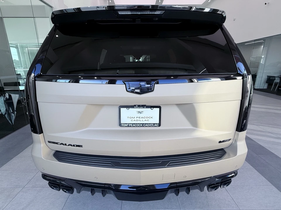 2023 Cadillac Escalade 5th Gen - Image 8 of 21