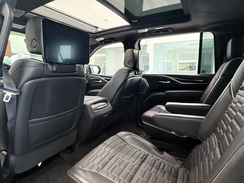 2023 Cadillac Escalade 5th Gen - Image 21 of 21