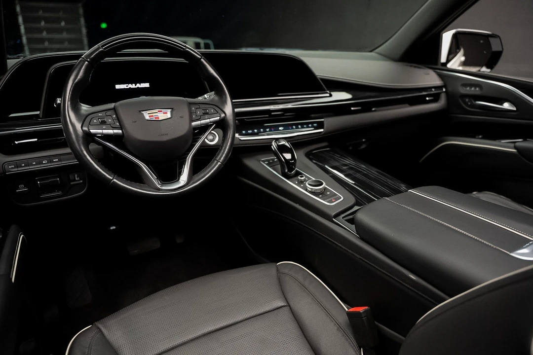 2023 Cadillac Escalade 5th Gen - Image 2 of 21