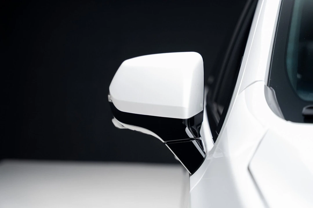 2023 Cadillac Escalade 5th Gen - Image 13 of 21
