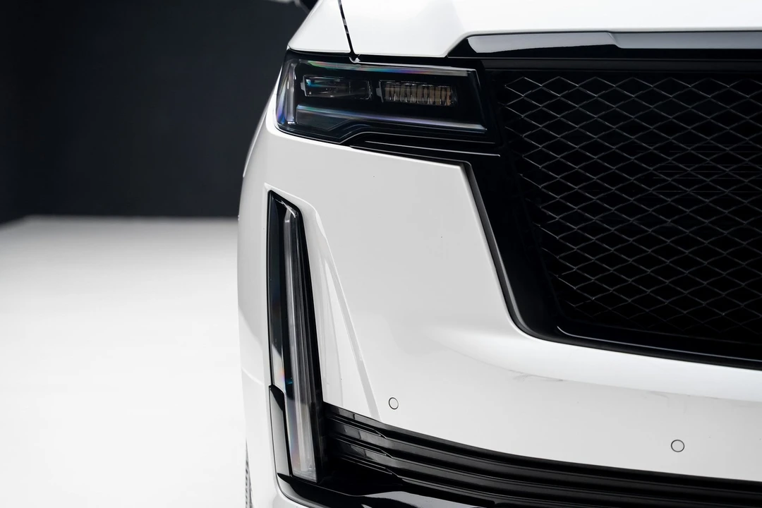 2023 Cadillac Escalade 5th Gen - Image 8 of 12