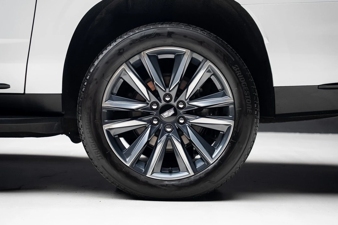 2023 Cadillac Escalade 5th Gen - Image 20 of 21