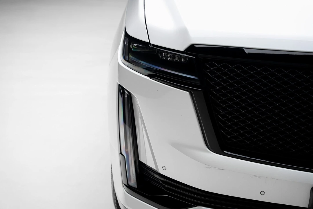 2023 Cadillac Escalade 5th Gen - Image 11 of 21