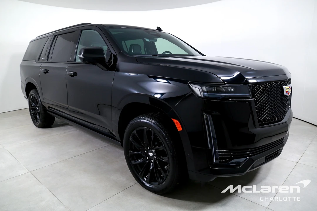 2023 Cadillac Escalade 5th Gen - Image 3 of 12