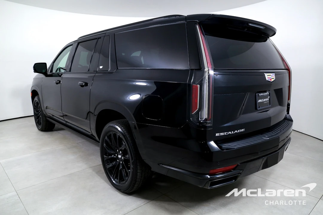 2023 Cadillac Escalade 5th Gen - Image 6 of 12