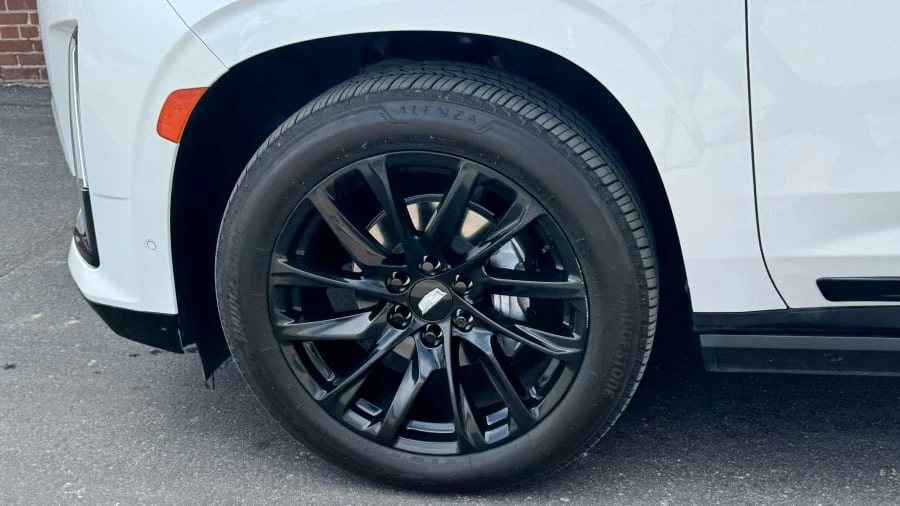 2023 Cadillac Escalade 5th Gen - Image 4 of 17