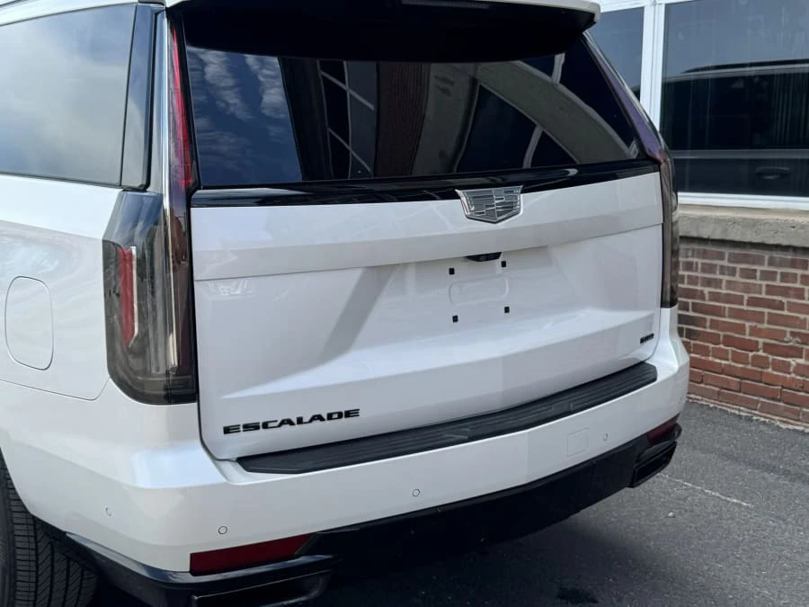 2023 Cadillac Escalade 5th Gen - Image 6 of 17
