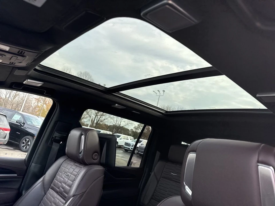 2023 Cadillac Escalade 5th Gen - Image 12 of 12