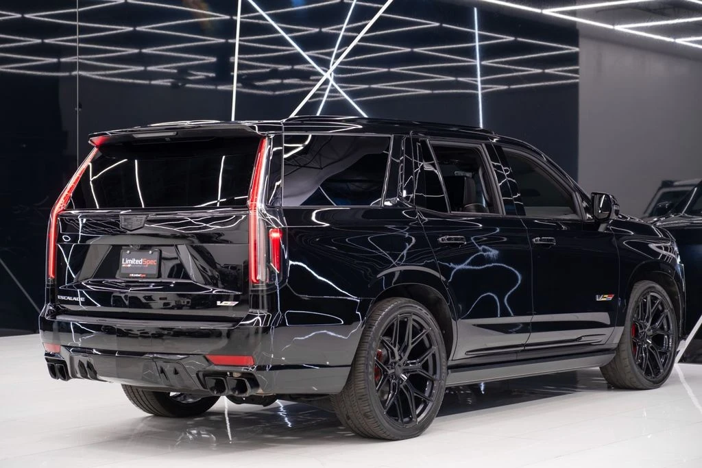 2023 Cadillac Escalade-V 5th Gen - Image 5 of 21