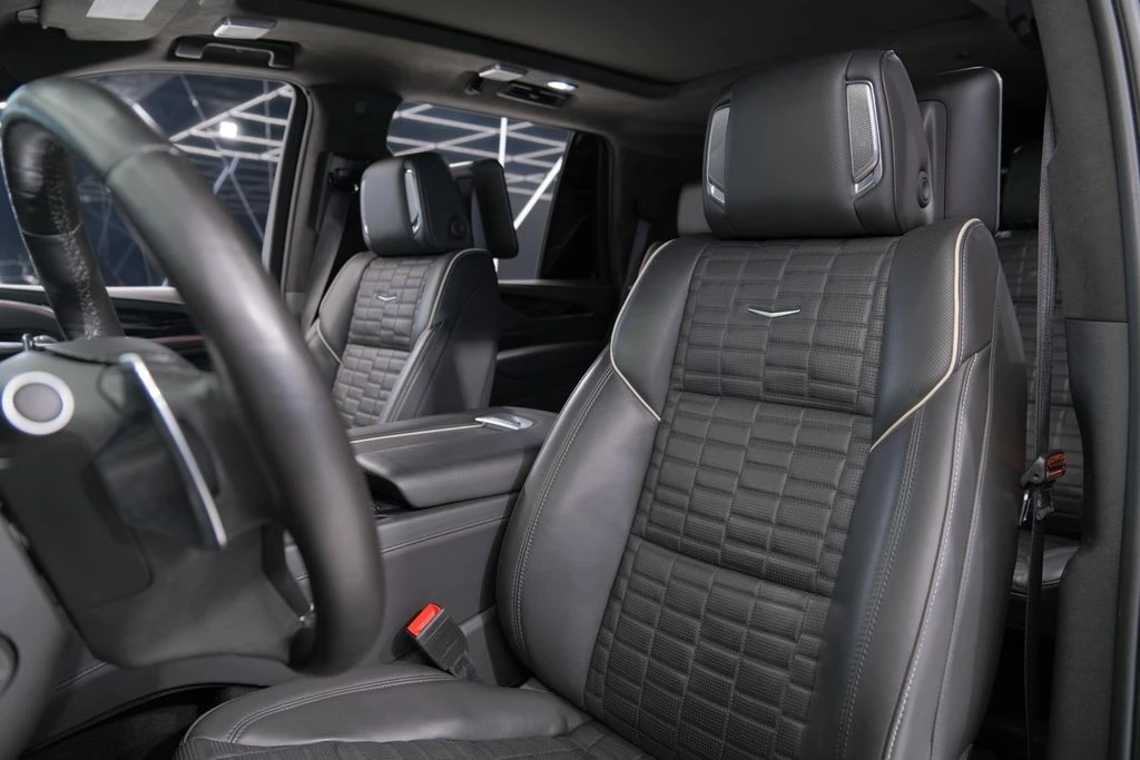 2023 Cadillac Escalade-V 5th Gen - Image 10 of 21