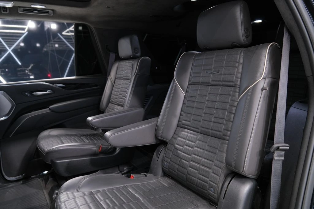 2023 Cadillac Escalade-V 5th Gen - Image 16 of 21