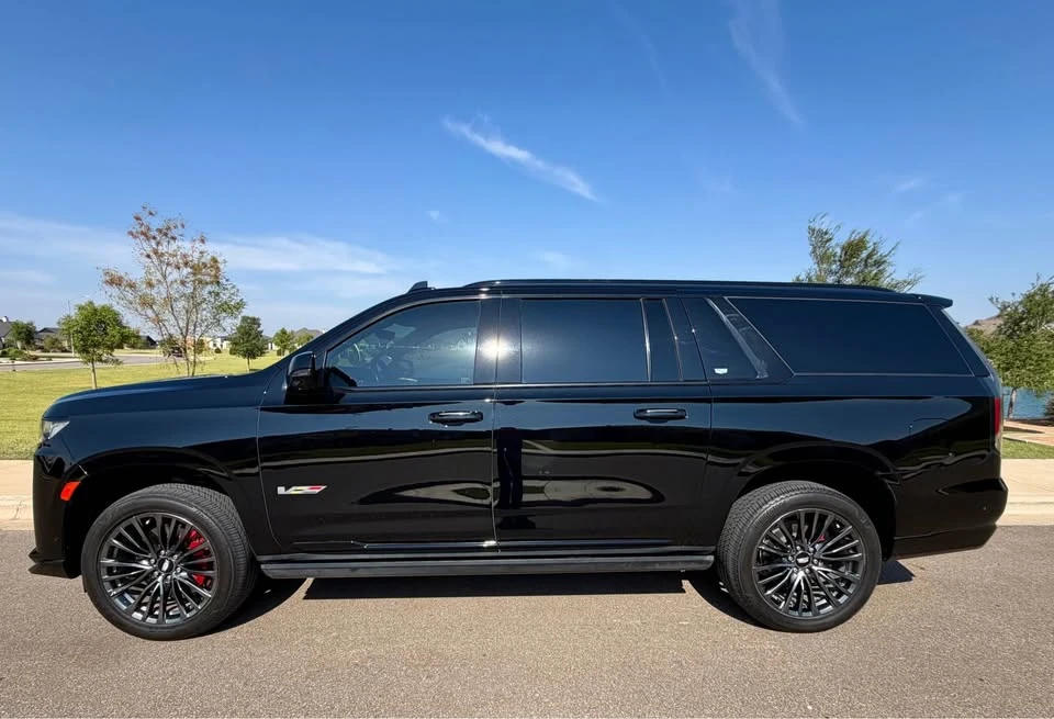 2023 Cadillac Escalade-V 5th Gen - Image 2 of 20