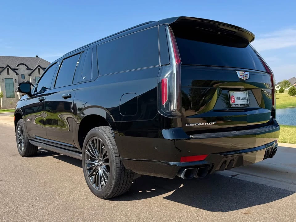 2023 Cadillac Escalade-V 5th Gen - Image 3 of 20