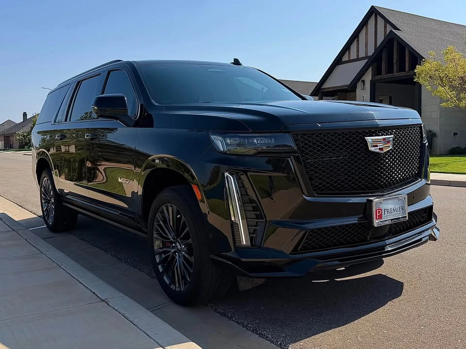 2023 Cadillac Escalade-V 5th Gen - Image 7 of 20