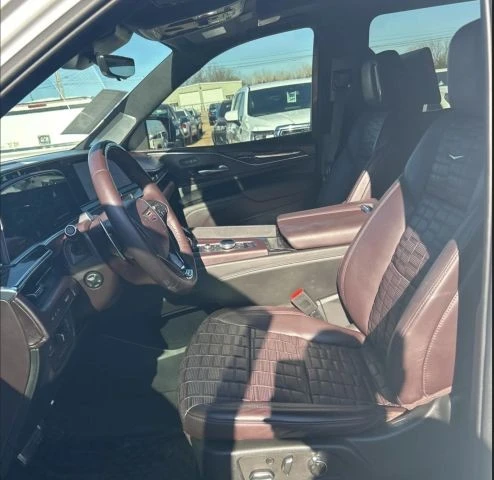 2023 Cadillac Escalade-V 5th Gen - Image 8 of 8