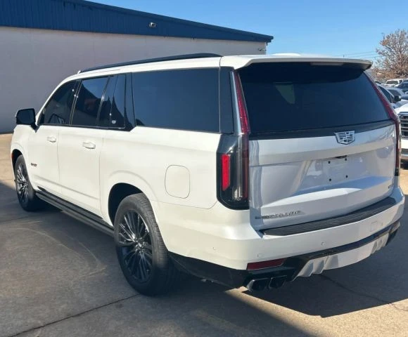 2023 Cadillac Escalade-V 5th Gen - Image 5 of 8