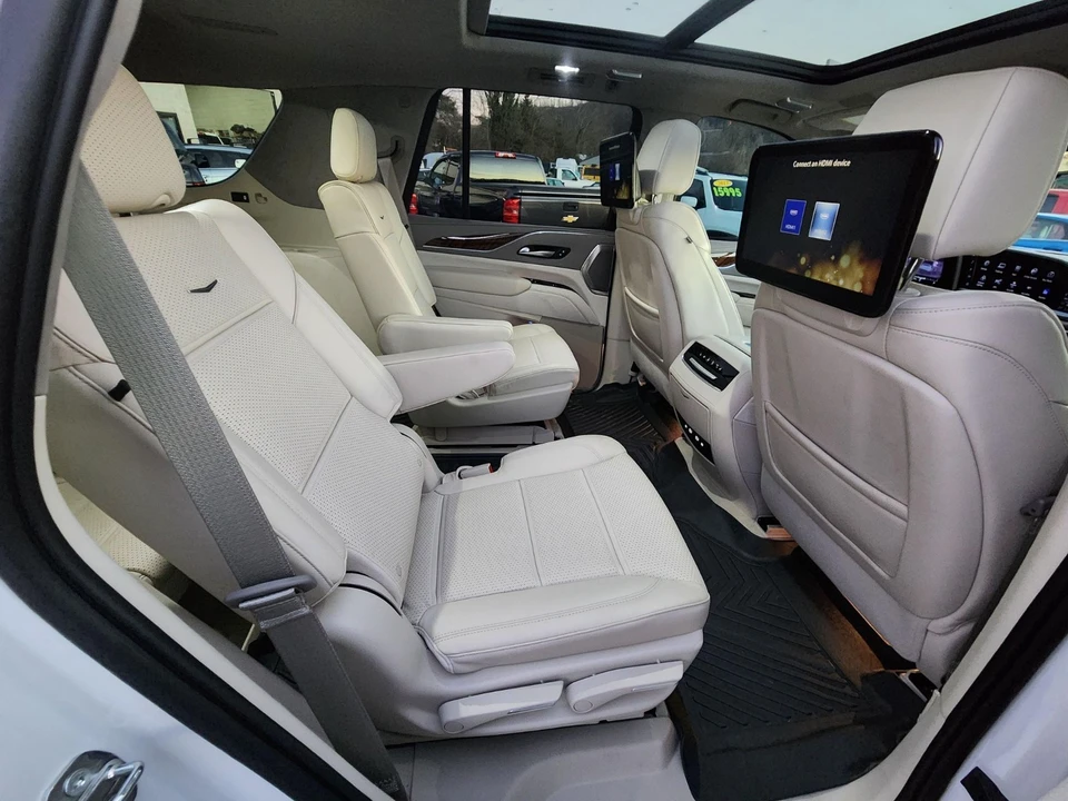 2023 Cadillac Escalade 5th Gen - Image 8 of 21