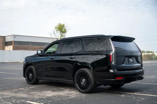 2023 Cadillac Escalade 5th Gen - Image 12 of 21