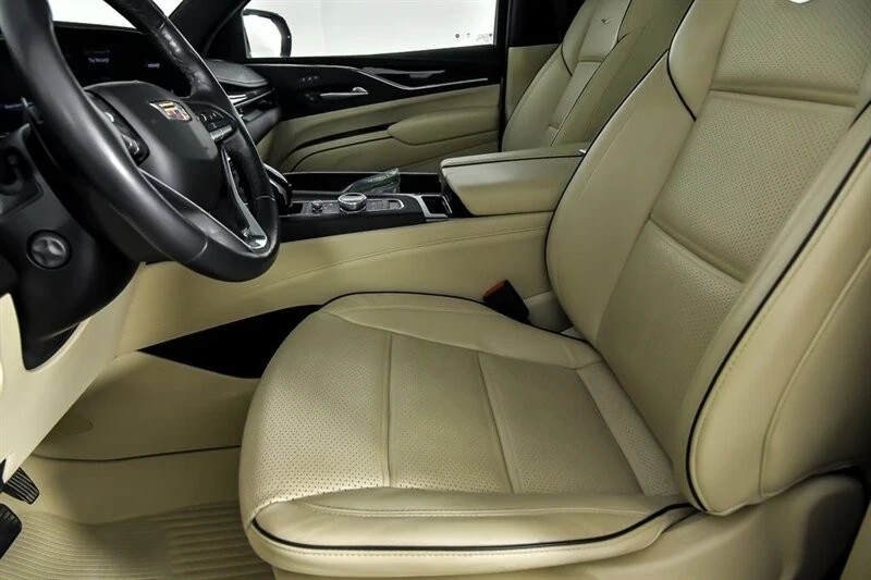 2023 Cadillac Escalade 5th Gen - Image 20 of 21