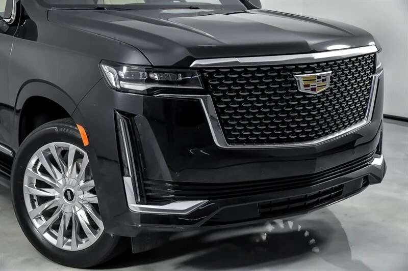 2023 Cadillac Escalade 5th Gen - Image 2 of 21