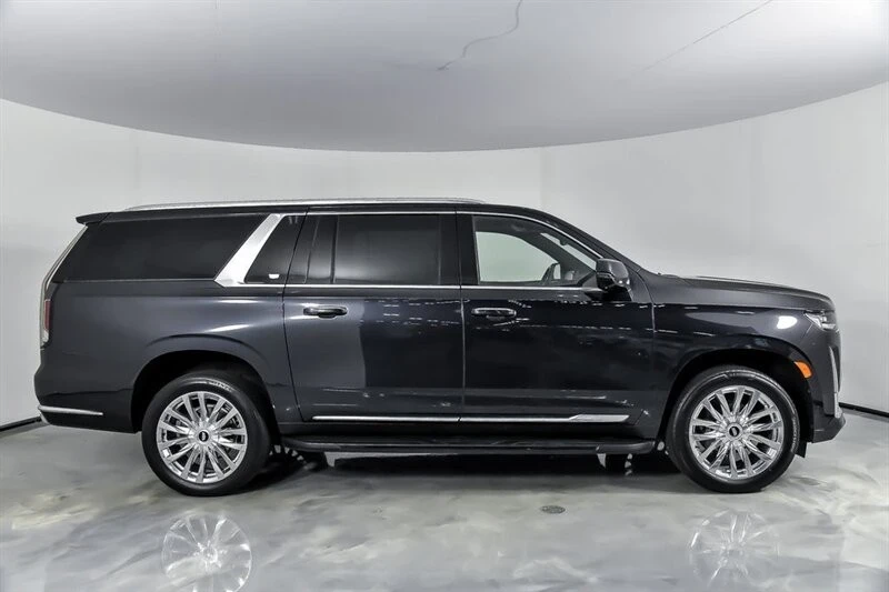 2023 Cadillac Escalade 5th Gen - Image 13 of 21
