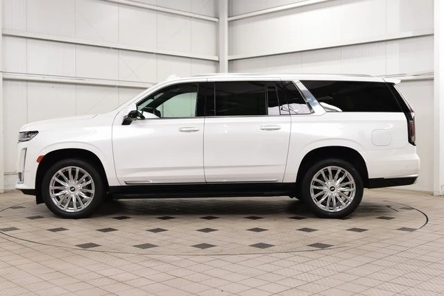 2023 Cadillac Escalade 5th Gen - Image 4 of 12