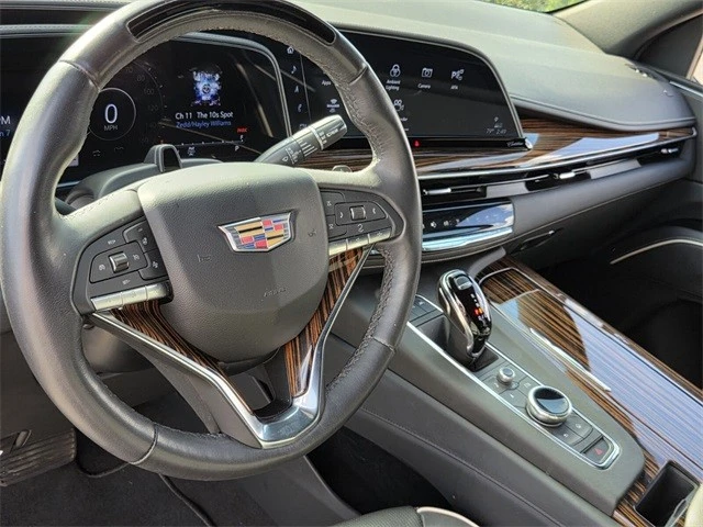 2023 Cadillac Escalade 5th Gen - Image 15 of 21